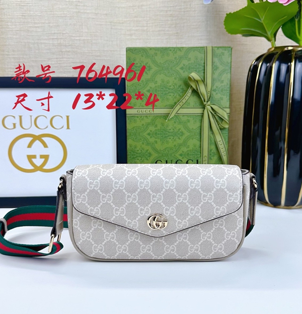 激安グッチバッグコピー正面デザイン